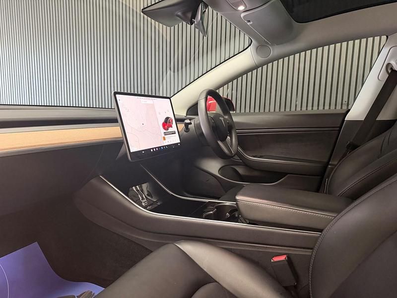 Used Tesla Model 3 Long Range AWD 254 kW (346 HP) 2020 Red Sedan