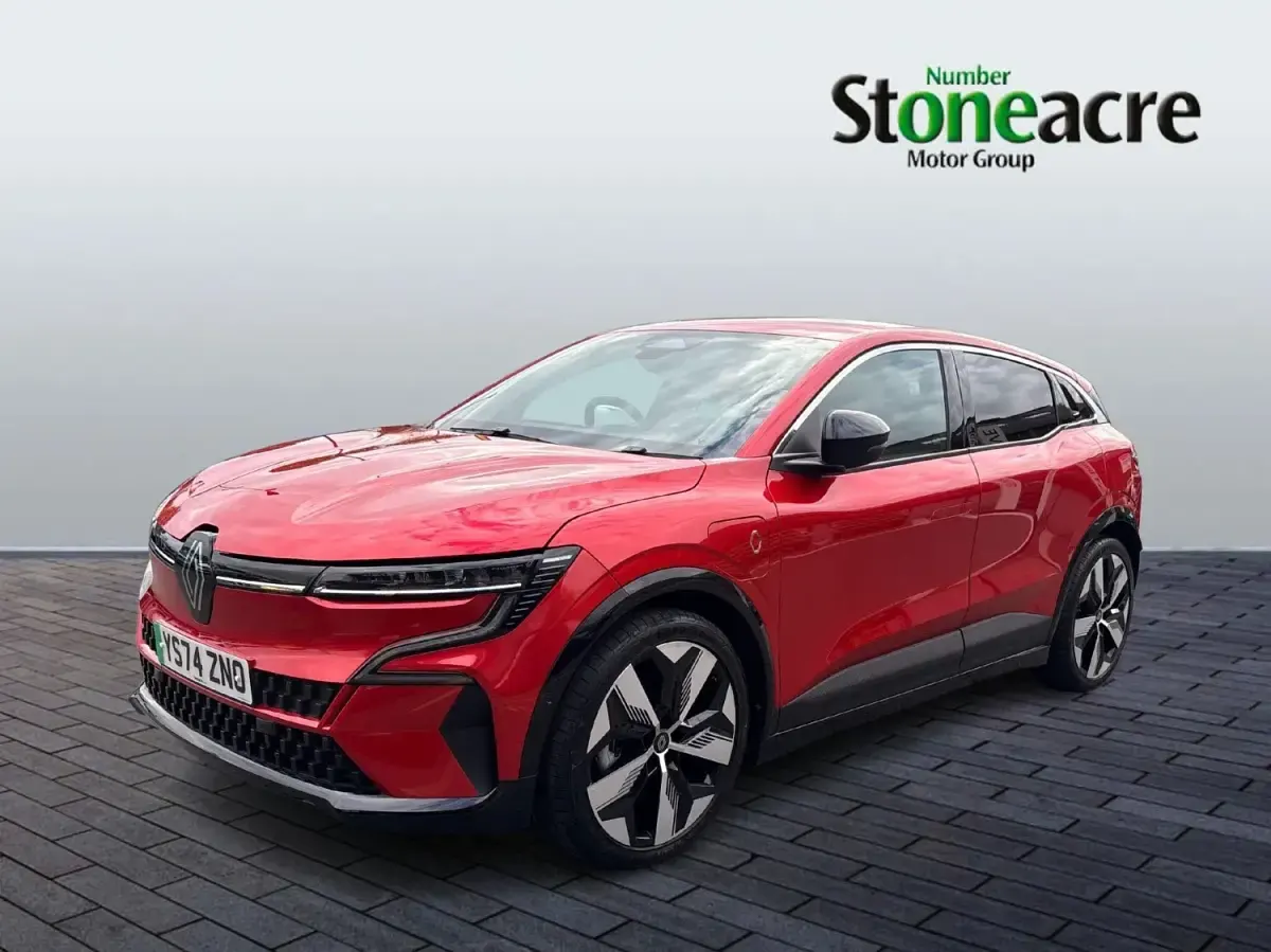 Gebraucht Renault Megane E-Tech Komfort 160 kW (218 PS) 2024 Rot Kleinwagen