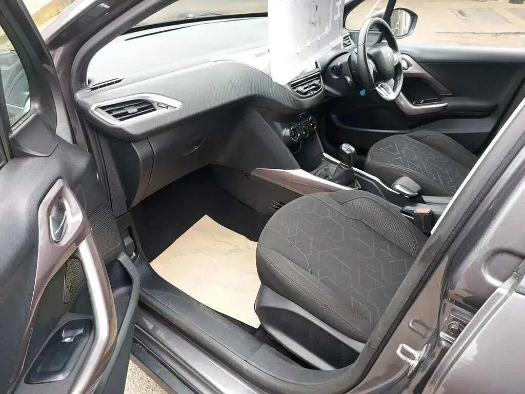 Used Peugeot 2008 Active 2014 Grey SUV