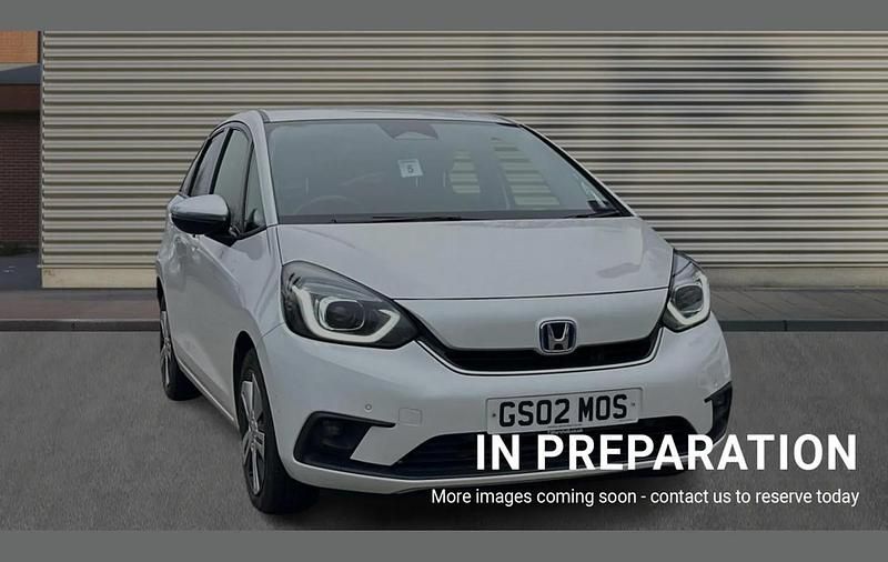 Used Honda Jazz Hybrid 120 HP (88 kW) 2022 White Hatchback