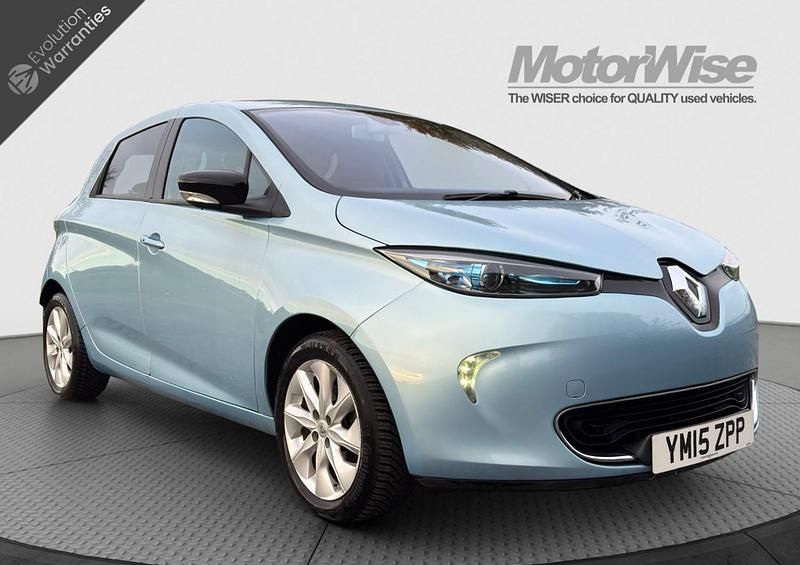 Blue Used 2015 Renault Zoe Dynamique Hatchback | £4,995 (Fair price) - Image 1/4
