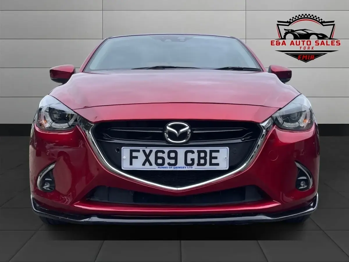 Usado Mazda 2 Inclusive 2019 Vermelho Citadino