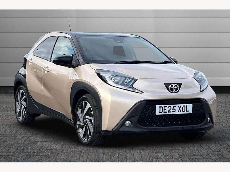 Beige Used 2025 Toyota Aygo Hatchback | £14,795 (Fair price) - Image 1/4