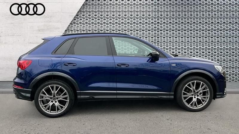 Used Audi Q3 Black Edition 150 HP (110 kW) 2025 Blue SUV