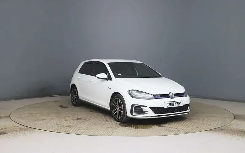 Used VW Golf VII GTE 204 HP (150 kW) 2020 Hatchback
