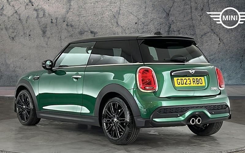 Used Mini Cooper S Exclusive 178 HP (130 kW) 2022 Hatchback