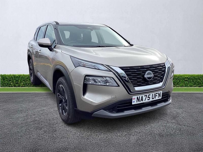 Champagne silvr New 2025 Nissan X-Trail Acenta Premium SUV | £29,999 (Super price) - Image 1/4