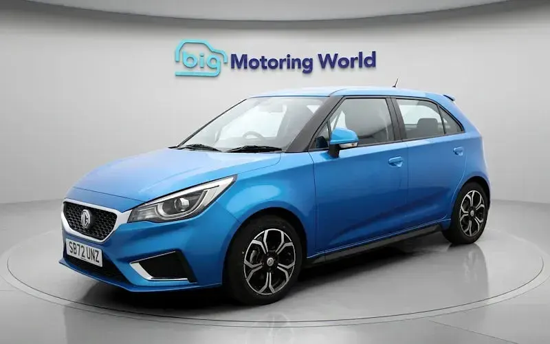Used MG MG3 Exclusive 106 HP (77 kW) 2023 Blue Hatchback