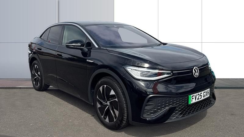 Used 2024 VW ID.5 Pro Performance SUV | £31,999 (A bit pricey) - Image 1/4
