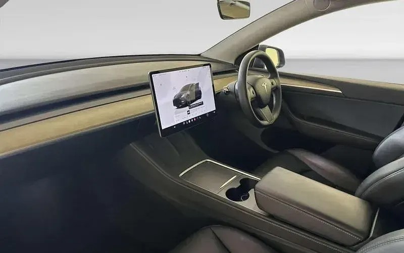 Used Tesla Model Y Performance 317 kW (432 HP) 2023 Grey SUV