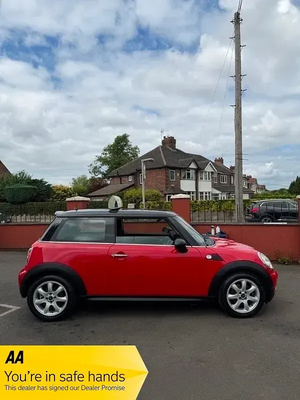 Used Mini Cooper Hatch 2009 Red Hatchback