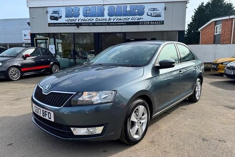 Used Skoda Rapid SE 125 HP (91 kW) 2017 Grey Hatchback