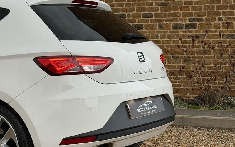 Used Seat Leon FR 150 HP (110 kW) 2016 Hatchback