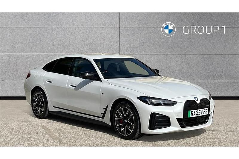 Mineral white New 2025 BMW i4 Shadowline Sedan | £44,995 - Image 1/4
