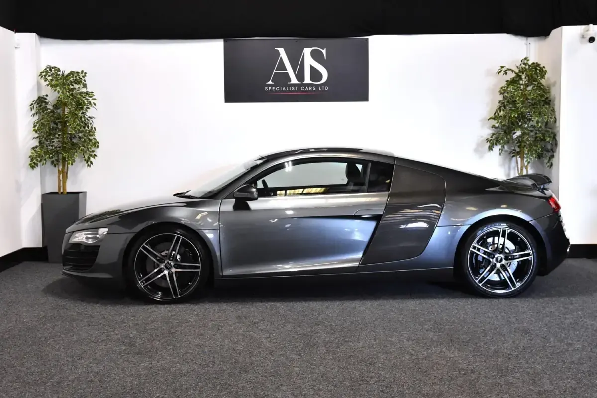 Used Audi R8 Coupé 2009 Grey Coupe