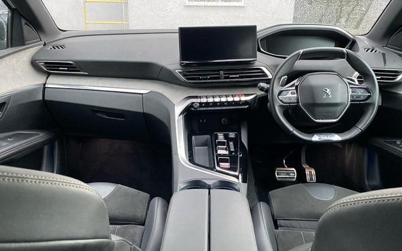 Used Peugeot 3008 GTi 131 HP (96 kW) 2023 White Estate