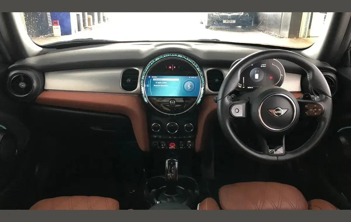 Used Mini Cooper S Exclusive 176 HP (129 kW) 2022 Black Hatchback