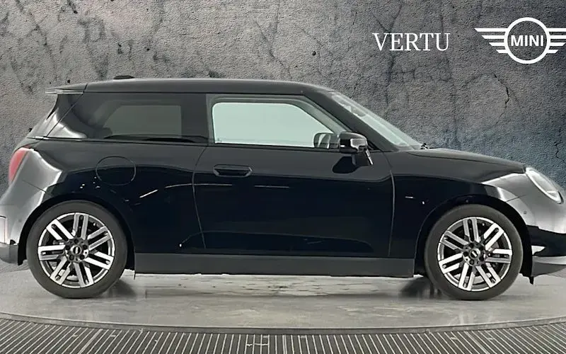 Usado Mini Cooper Classic 160 kW (218 HP) 2026 Citadino