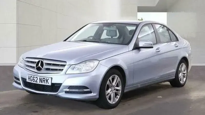 Used Mercedes C220 Executive 2013 Silver Sedan