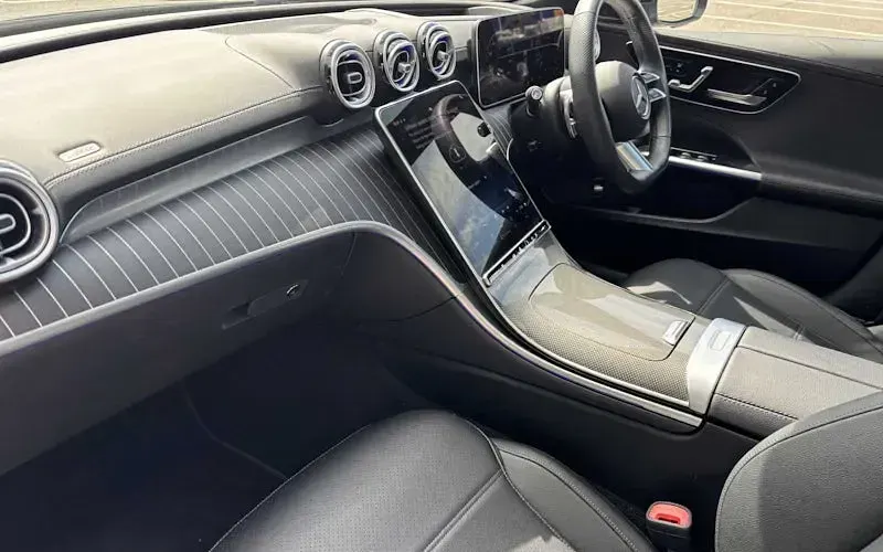 Used Mercedes C300 AMG line 258 HP (189 kW) 2025 Black Estate