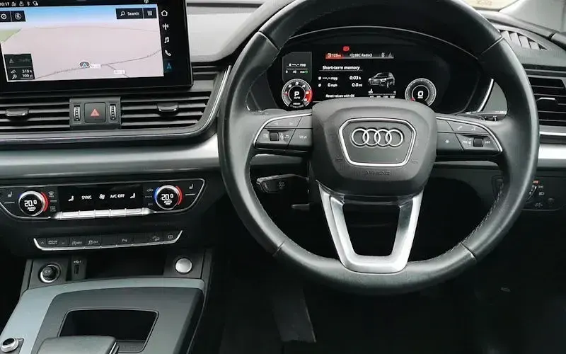 Used Audi Q5 Sport 204 HP (150 kW) 2021 Black SUV
