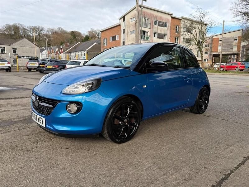 Second-hand Vauxhall Adam 70 CP (51 kW) 2018 Albastru Hatchback
