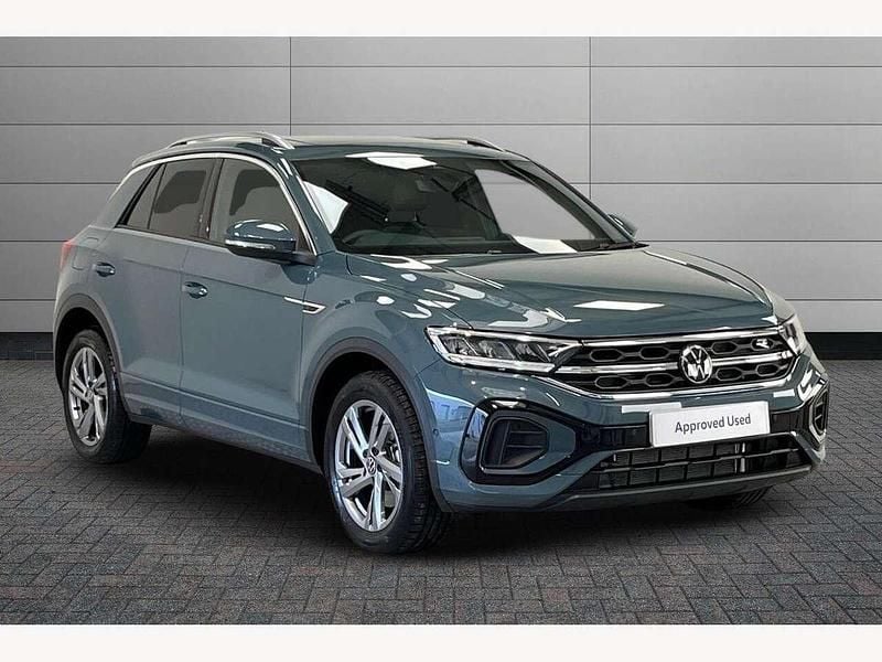Petrol blue Used 2025 VW T-Roc R-line SUV | £27,990 (Fair price) - Image 1/3