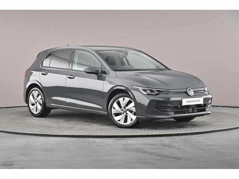 Used 2024 VW Golf VIII | £22,686 (Fair price) - Image 1/4