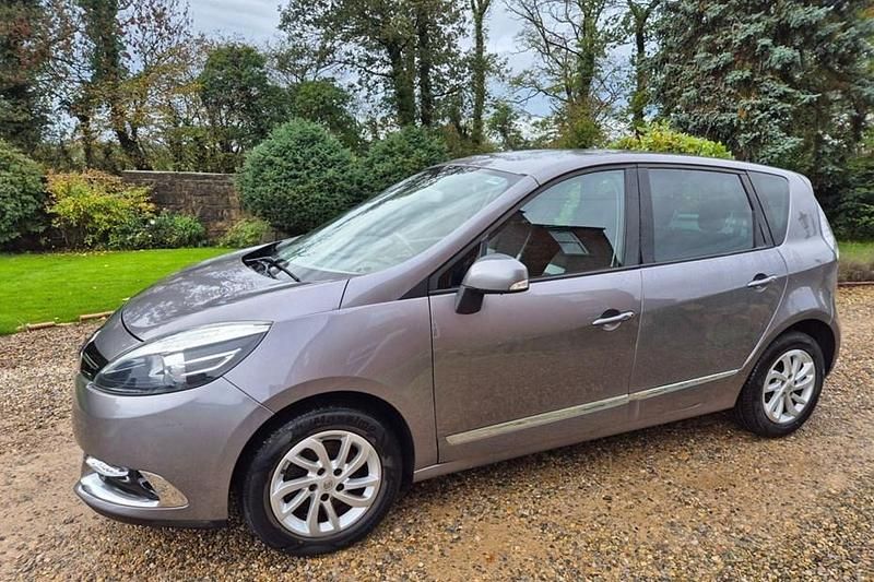 Grey Used 2015 Renault Scénic III Dynamique MPV | £3,995 (Fair price) - Image 1/1