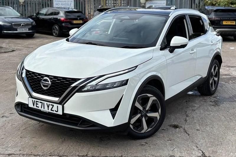 White Used 2022 Nissan Qashqai N-Connecta SUV | £16,490 (Fair price) - Image 1/1