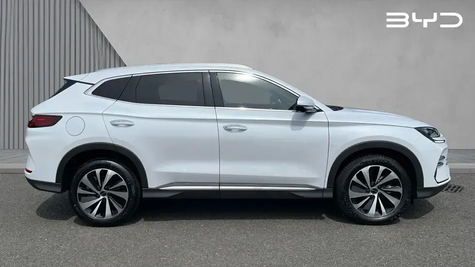 Used BYD Seal U Comfort 218 HP (160 kW) 2025 White SUV