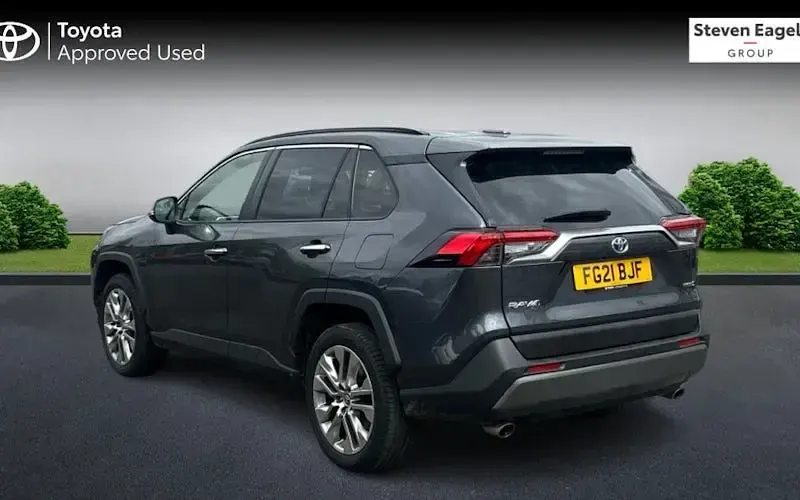 Used Toyota RAV4 Hybrid 218 HP (160 kW) 2025 SUV