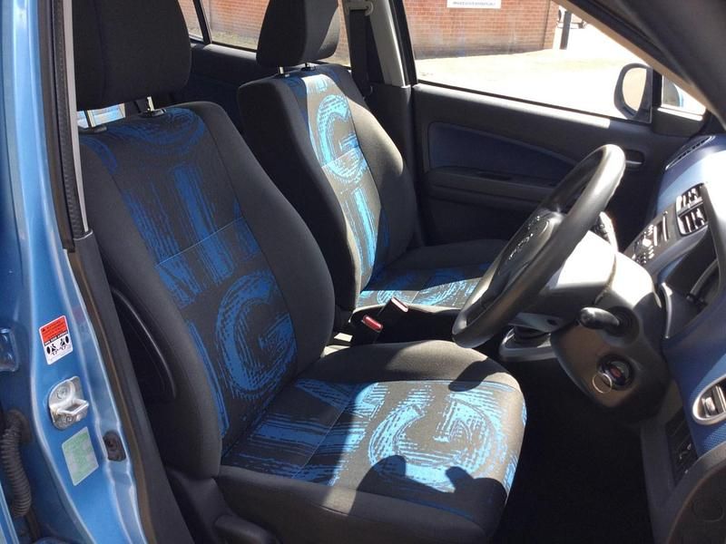 Used Vauxhall Agila S 2014 Blue MPV