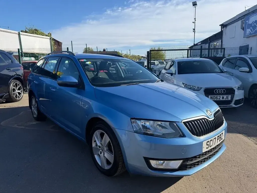 Używany Skoda Octavia SE 150 KM (110 kW) 2017 Niebieski Kombi