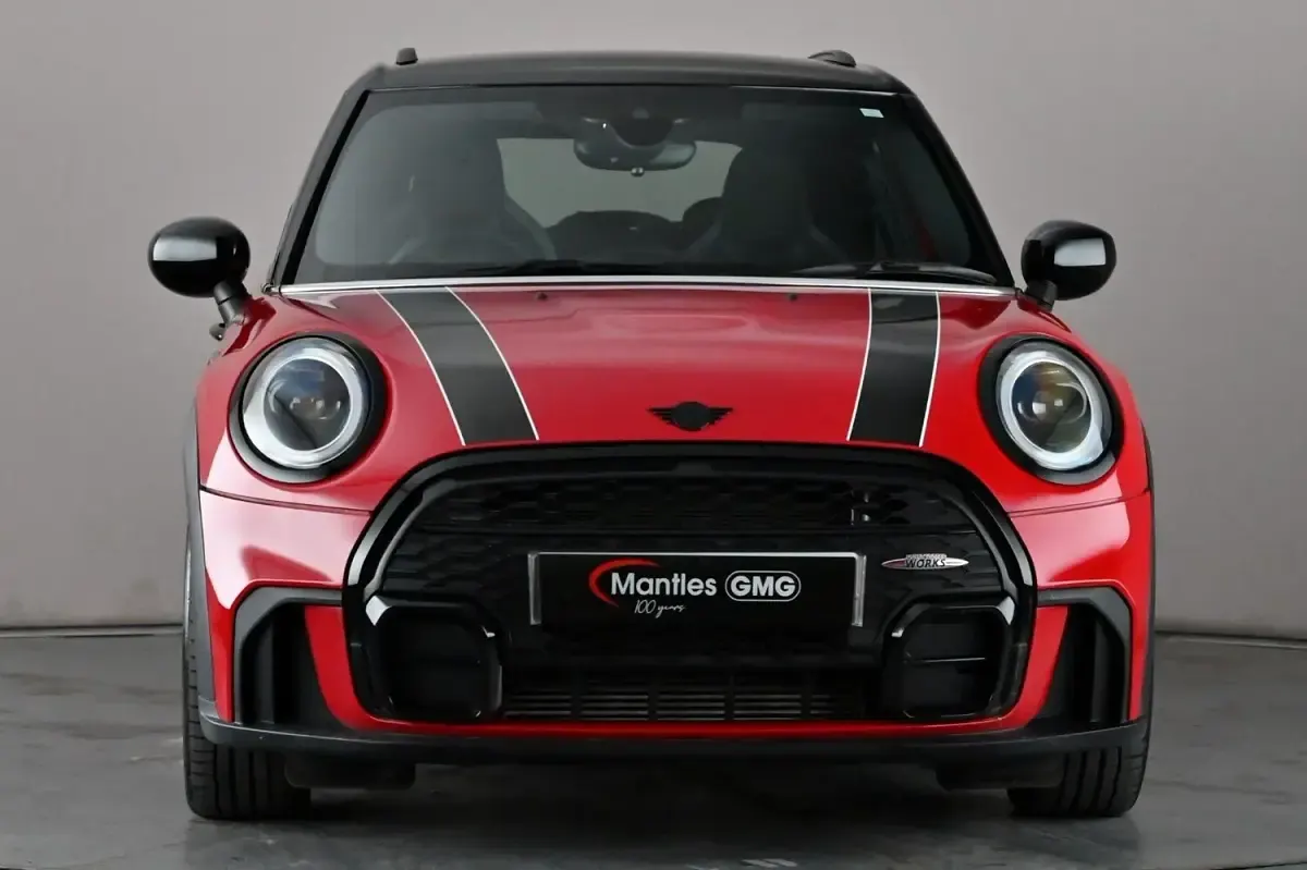 Used Mini Cooper Sport 134 HP (98 kW) 2023 Red Hatchback