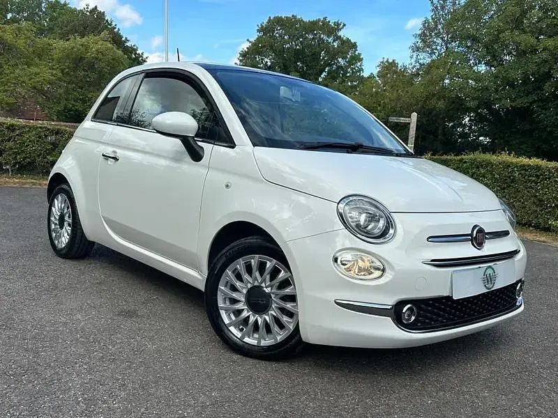 Used Fiat 500 Lounge 69 HP (50 kW) 2017 White Hatchback