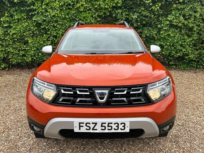 Used Dacia Duster Prestige 100 HP (73 kW) 2021 Orange SUV
