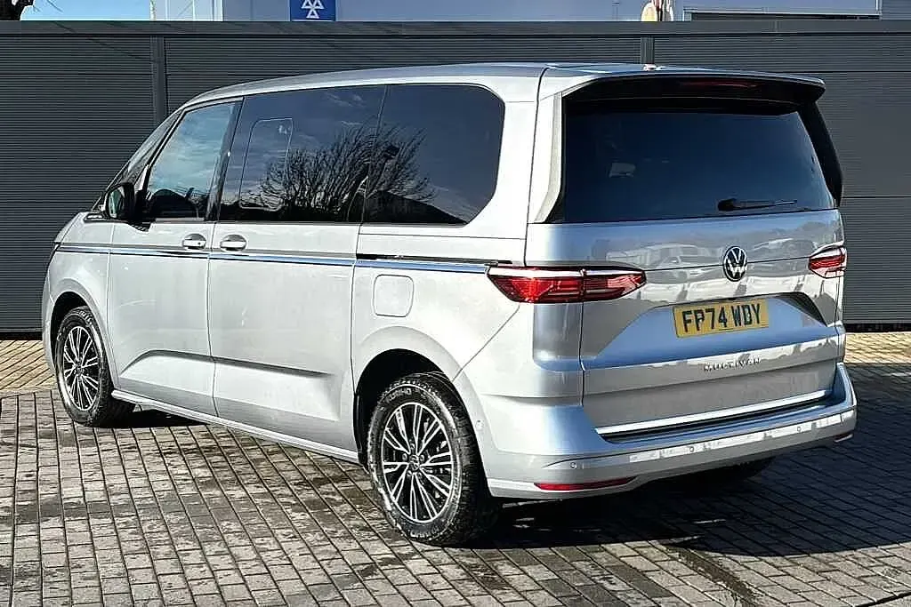Used VW Multivan Style 204 HP (150 kW) 2024 Silver MPV