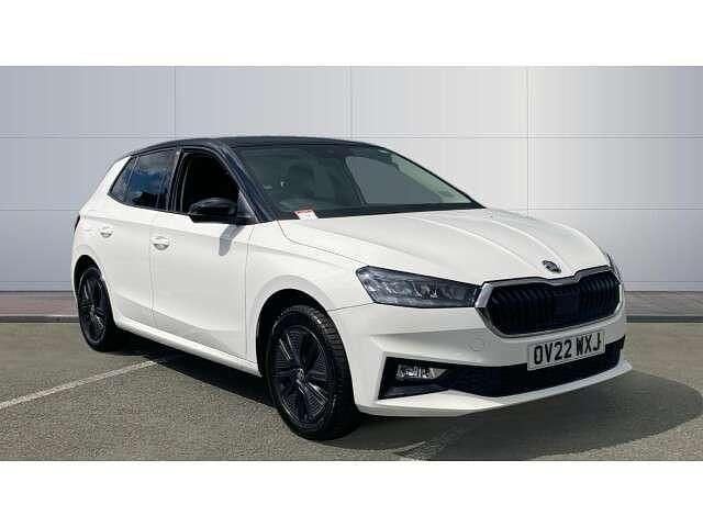 White Used 2022 Skoda Fabia Colour Edition Hatchback | £13,998 (Fair price) - Image 1/4