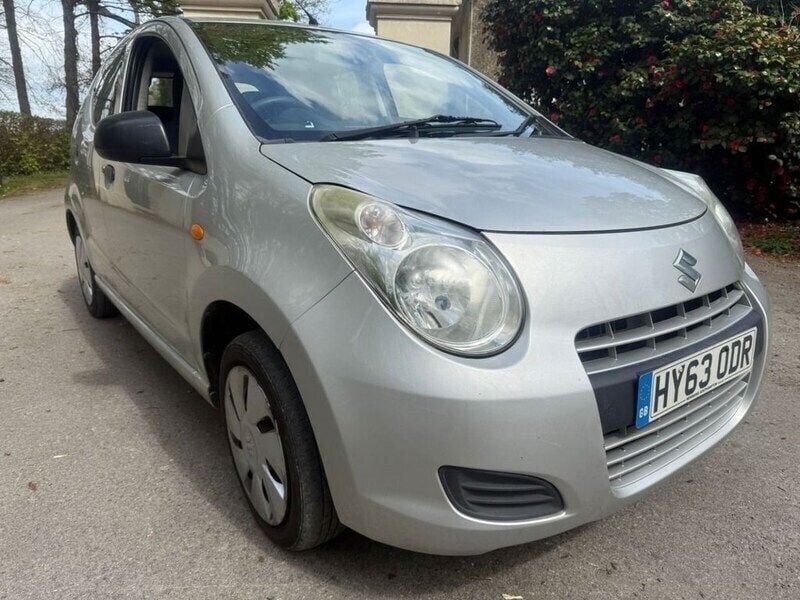 Silver Used 2013 Suzuki Alto Hatchback | £2,999 (Fair price) - Image 1/4
