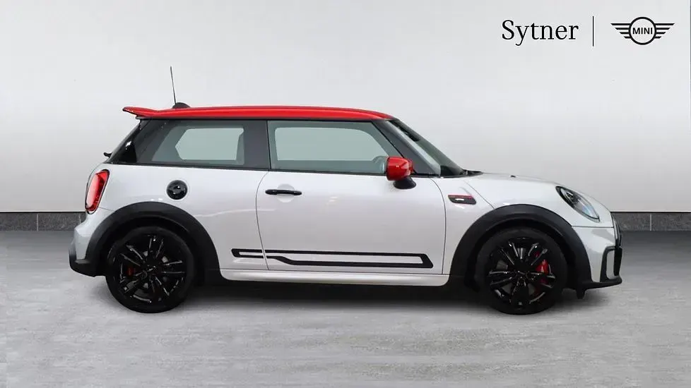 Used Mini John Cooper Works Hatch 228 HP (167 kW) 2023 White Hatchback
