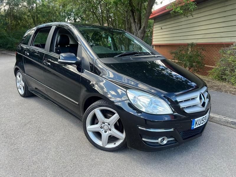 Black Used 2009 Mercedes B200 MPV | £2,990 (Expensive) - Image 1/4