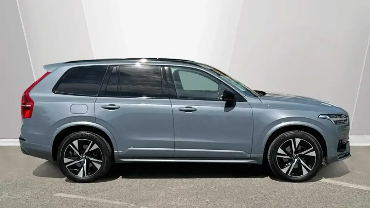 Used Volvo XC90 Plus 250 HP (183 kW) 2023 Grey SUV