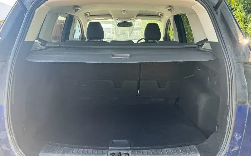 Usado Ford Kuga Titanium 150 HP (110 kW) 2017 Azul SUV