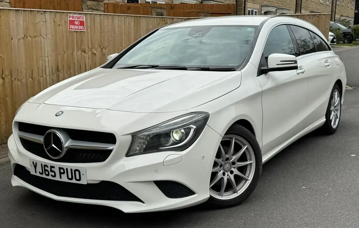 Used Mercedes CLA180 2015 White Coupe