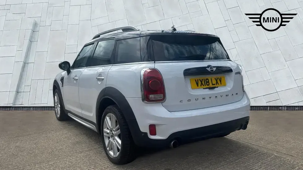 Used Mini Cooper S Countryman 192 HP (141 kW) 2018 White SUV