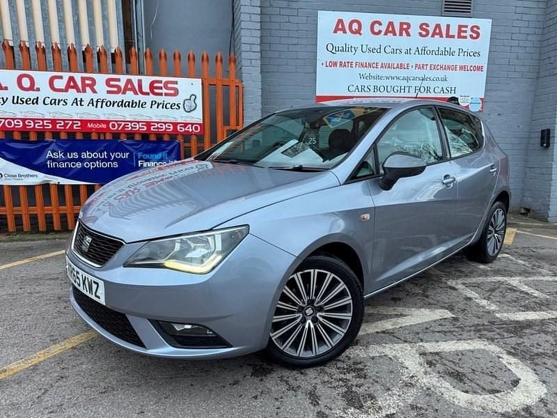 Used Seat Ibiza CONNECT 90 HP (66 kW) 2016 Silver Hatchback