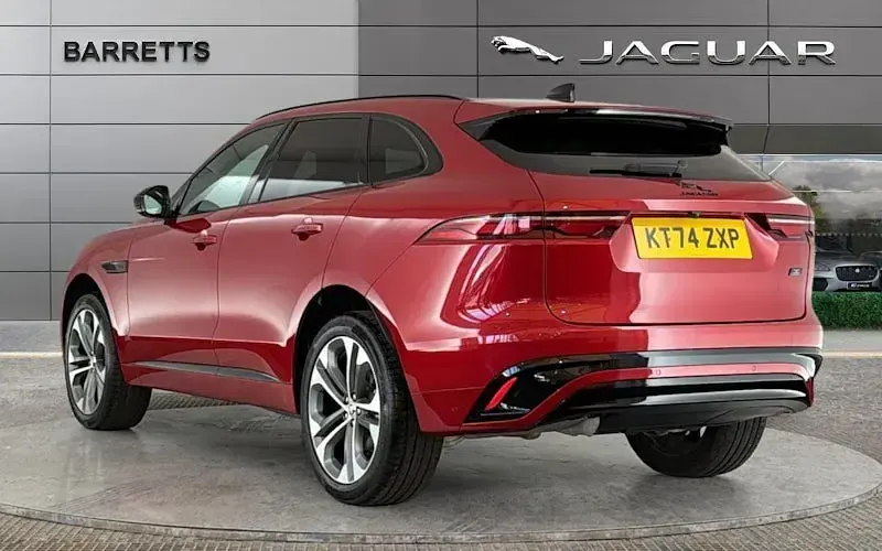 Used Jaguar F-Pace R-Dynamic 204 HP (150 kW) 2024 SUV