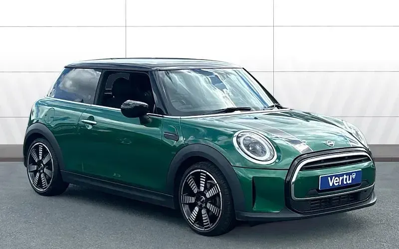 Used Mini Cooper Exclusive 136 HP (100 kW) 2021 Hatchback