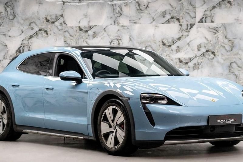 Used 2021 Porsche Taycan Cross Turismo | £43,989 (Super price) - Image 1/1